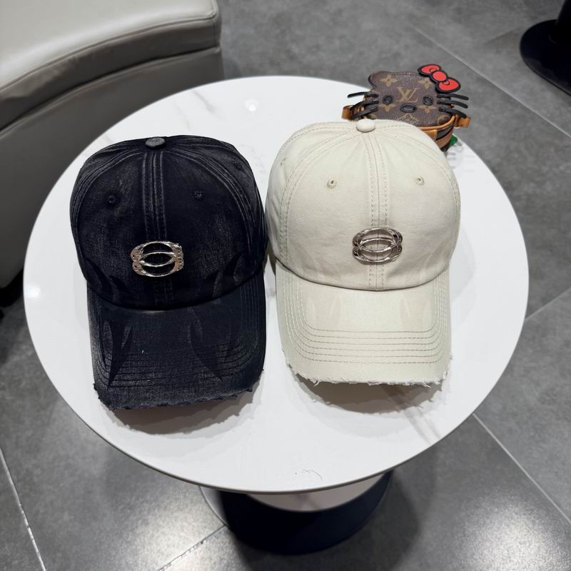 Balenciaga cap 083002